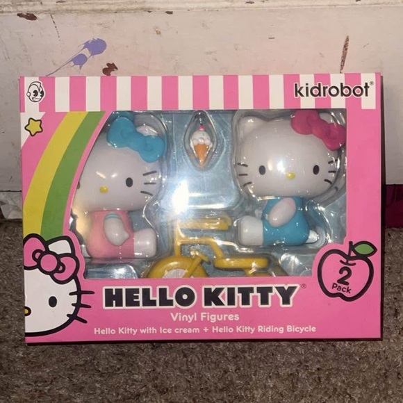 Kidrobot Hello Kitty Vinyl Figures - Bicycle and Ice Cream Set - Picture 2 of 9